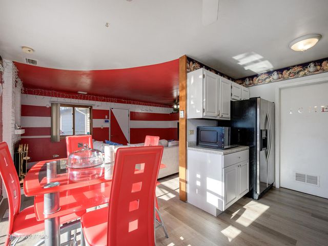 5943 Woodgate Drive, Matteson, IL 60443