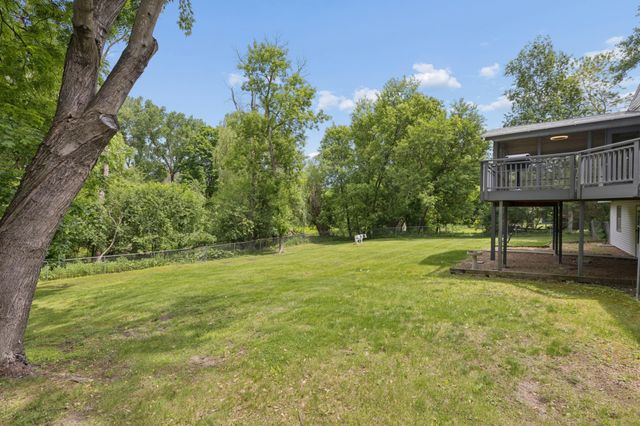 24850 Amlee Road, Shorewood, MN 55331