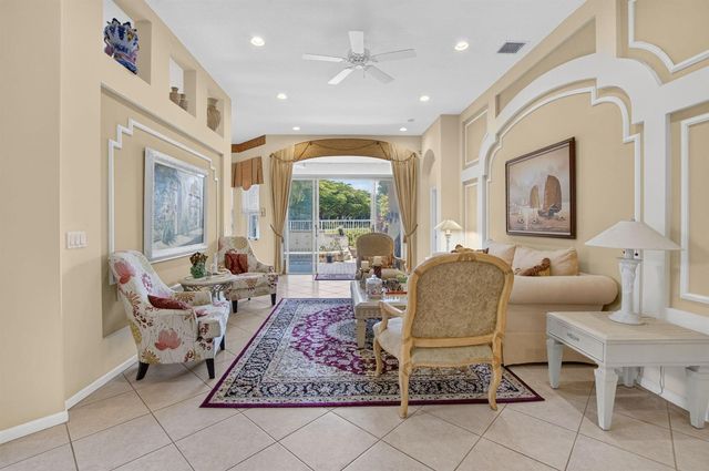 7264 Cataluna Circle, Delray Beach, FL 33446