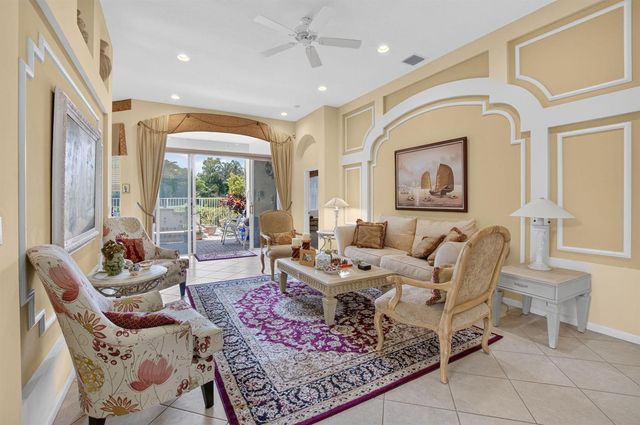 7264 Cataluna Circle, Delray Beach, FL 33446