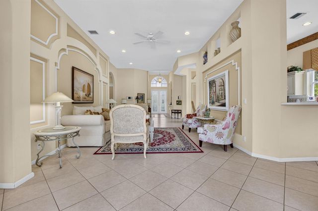 7264 Cataluna Circle, Delray Beach, FL 33446