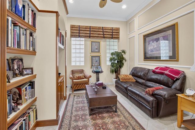 7264 Cataluna Circle, Delray Beach, FL 33446