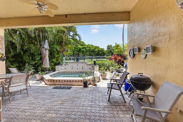 7264 Cataluna Circle, Delray Beach, FL 33446