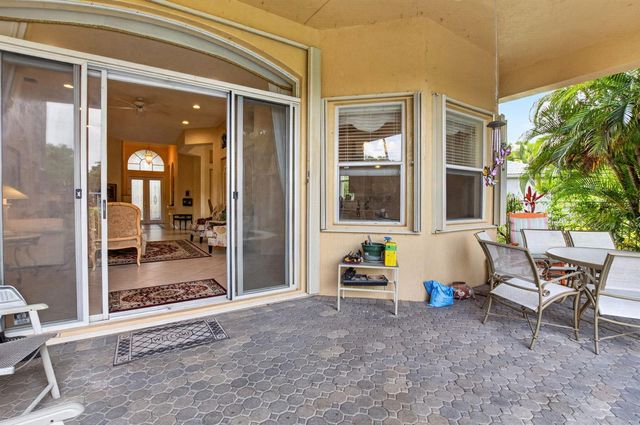 7264 Cataluna Circle, Delray Beach, FL 33446