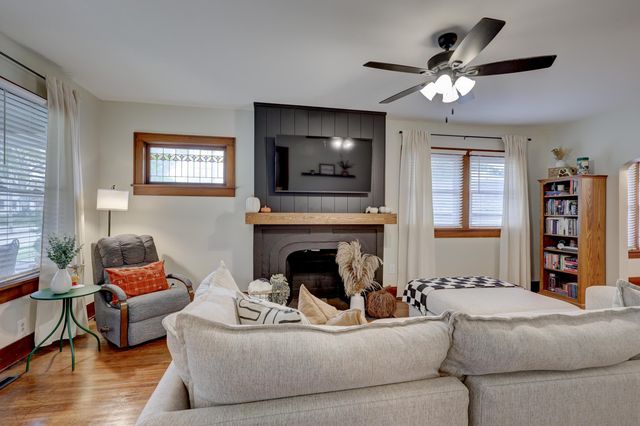 1610 S Main Street, Carthage, MO 64836