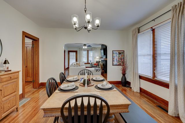 1610 S Main Street, Carthage, MO 64836