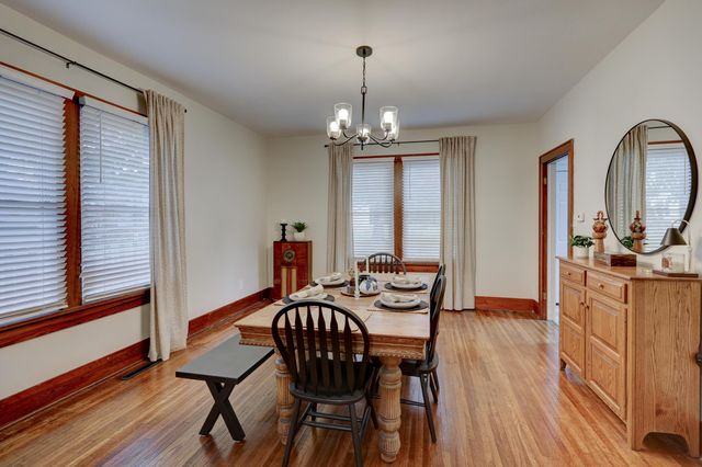 1610 S Main Street, Carthage, MO 64836