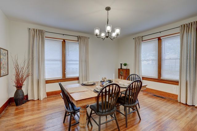 1610 S Main Street, Carthage, MO 64836