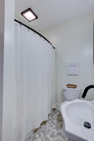 1610 S Main Street, Carthage, MO 64836