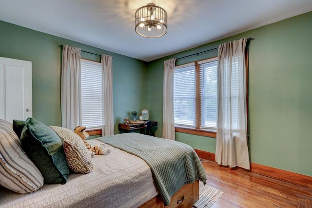 1610 S Main Street, Carthage, MO 64836