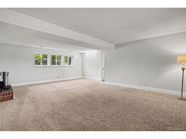 9428 W Brittany Ave, Littleton, CO 80123
