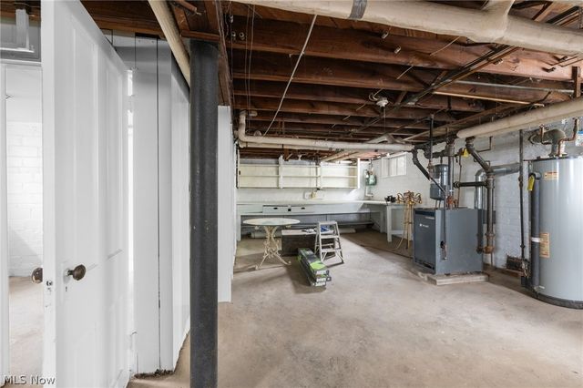 2010 E 226th Street, Euclid, OH 44117