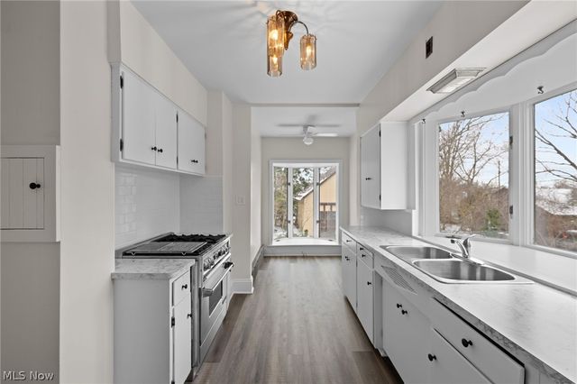 2010 E 226th Street, Euclid, OH 44117