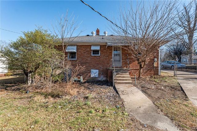 1307 Fairview Street, Greensboro, NC 27405