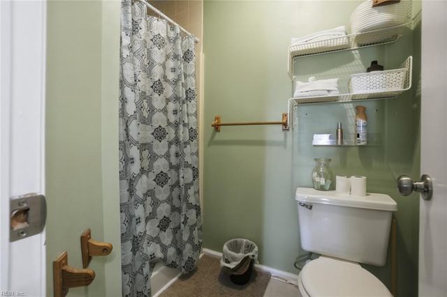 2469 Reagan AVE, Virginia Beach, VA 23454