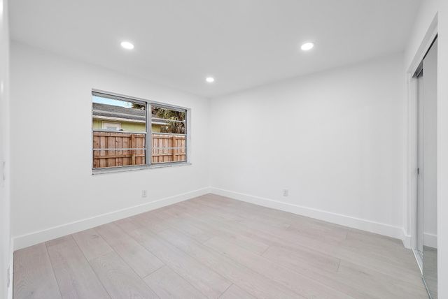 1928 Service Road, North Palm Beach, FL 33408