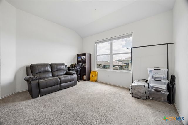 217 Canley Loop, Hutto, TX 78634