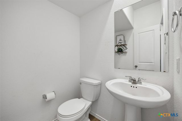 217 Canley Loop, Hutto, TX 78634