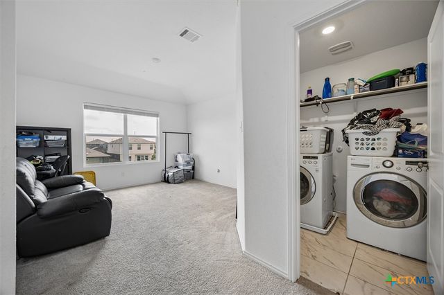 217 Canley Loop, Hutto, TX 78634