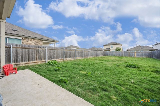 217 Canley Loop, Hutto, TX 78634