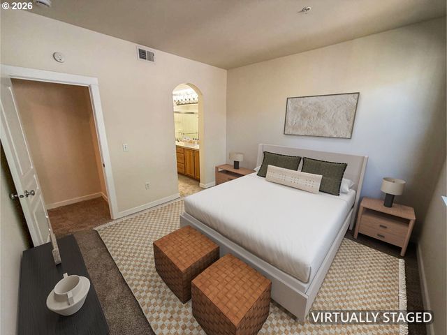 8329 Sw 24TH Ave, Portland, OR 97219
