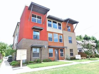 1512 N Elm Street 103, Denton, TX 76201
