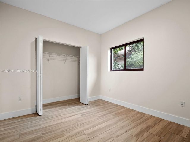 5428 NW 3rd Ave, Miami, FL 33127