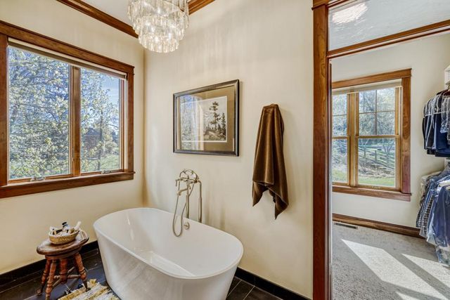 2656 N Saunders Lake Drive, Minnetrista, MN 55364