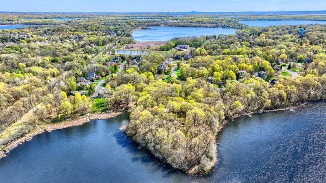 2656 N Saunders Lake Drive, Minnetrista, MN 55364