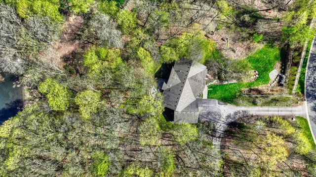2656 N Saunders Lake Drive, Minnetrista, MN 55364