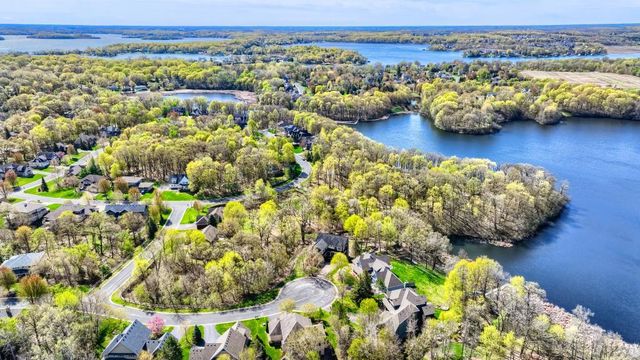 2656 N Saunders Lake Drive, Minnetrista, MN 55364