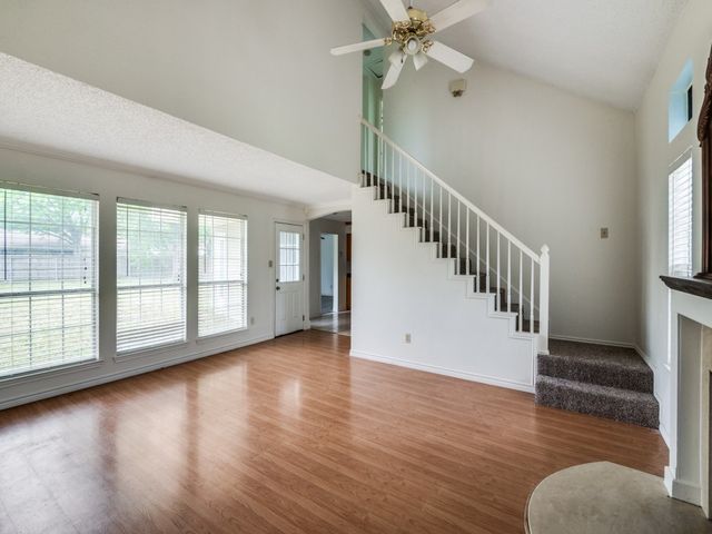 224 Iberis Drive, Arlington, TX 76018