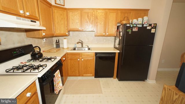 1662 GIBSON RD, Bensalem, PA 19020