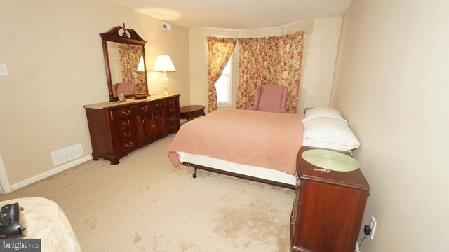1662 GIBSON RD, Bensalem, PA 19020