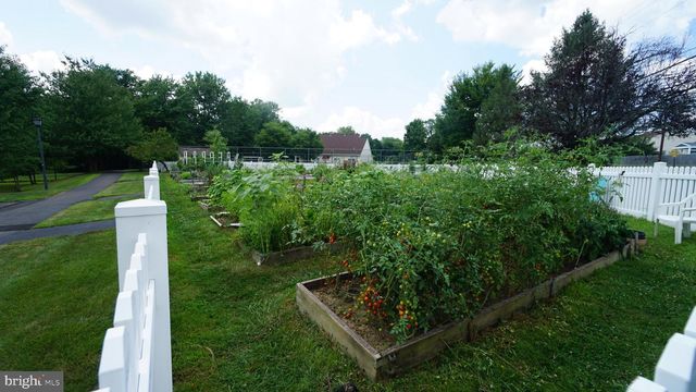 1662 GIBSON RD, Bensalem, PA 19020