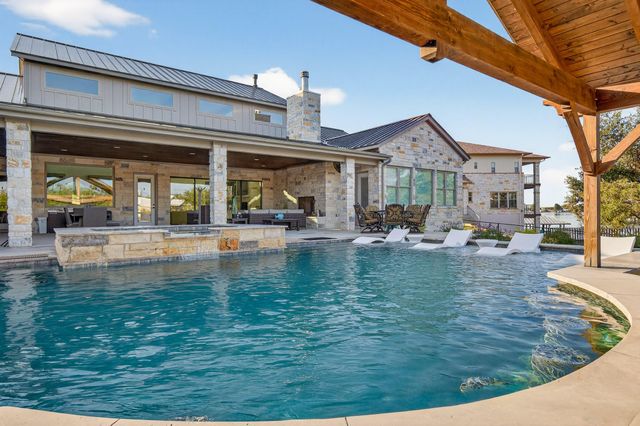 1011 Moss Downs, Granite Shoals, TX 78654