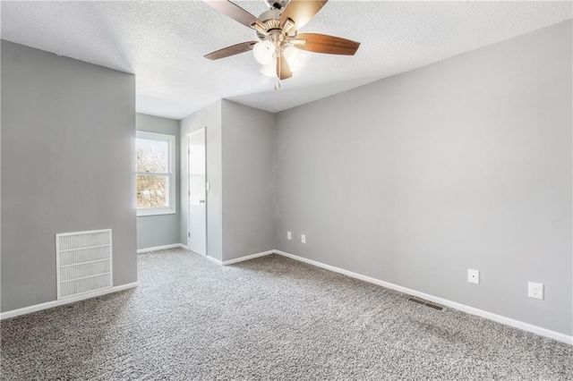 1503 Crossgate Drive, Lawrence, KS 66047