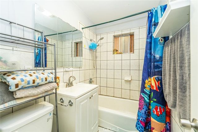 3353 W 135th Street, Hawthorne, CA 90250