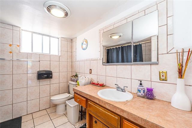 3353 W 135th Street, Hawthorne, CA 90250