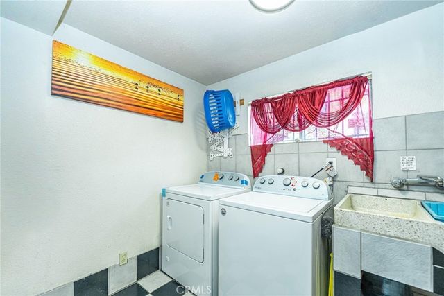 3353 W 135th Street, Hawthorne, CA 90250