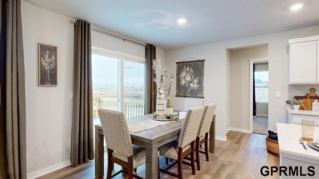 17019 Craig Street, Bennington, NE 68007