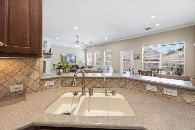 15814 Applerock Trail, Cypress, TX 77433