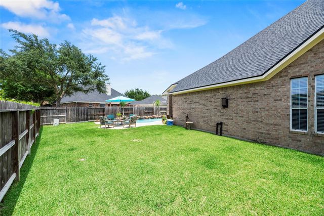 15814 Applerock Trail, Cypress, TX 77433