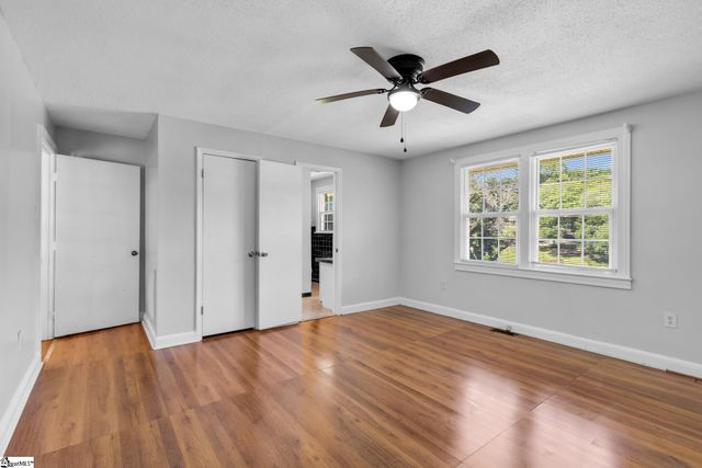2821 Poinsett Highway, Greenville, SC 29609