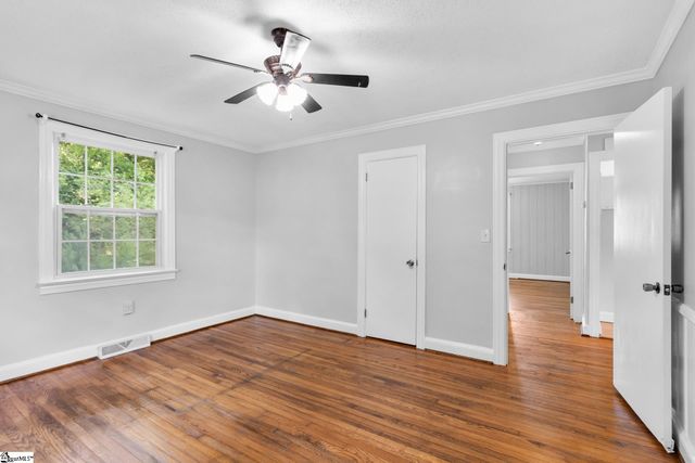 2821 Poinsett Highway, Greenville, SC 29609