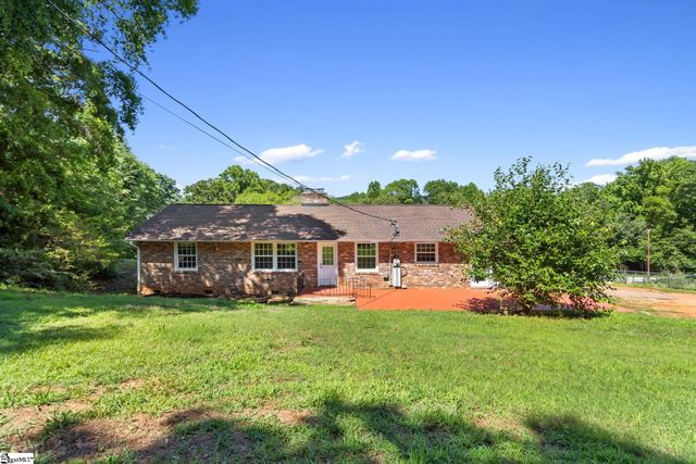 2821 Poinsett Highway, Greenville, SC 29609