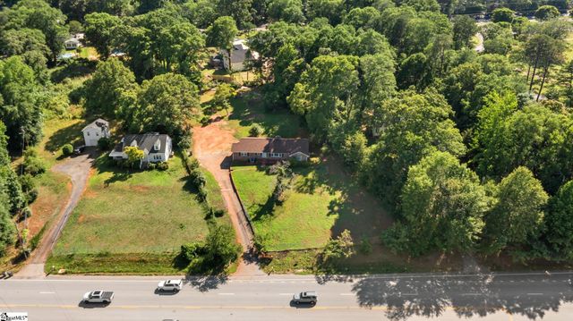 2821 Poinsett Highway, Greenville, SC 29609