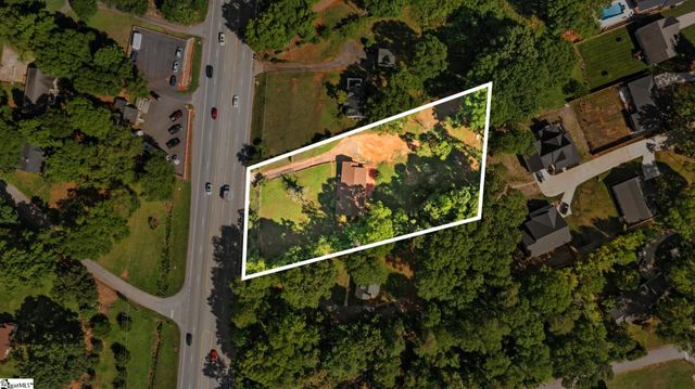 2821 Poinsett Highway, Greenville, SC 29609