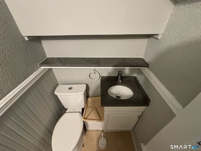 272 Burritt Street, New Britain, CT 06053