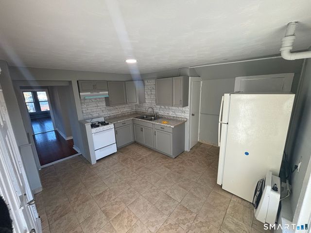 272 Burritt Street, New Britain, CT 06053